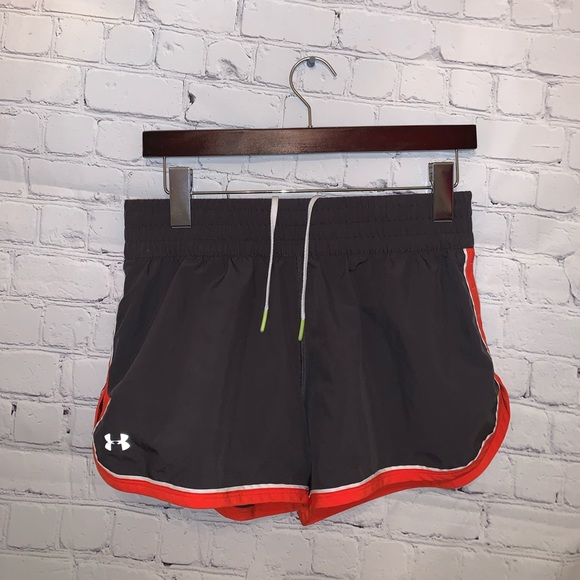 Under Armour Pants - Under Armour Gray & Red Athletic shorts size S